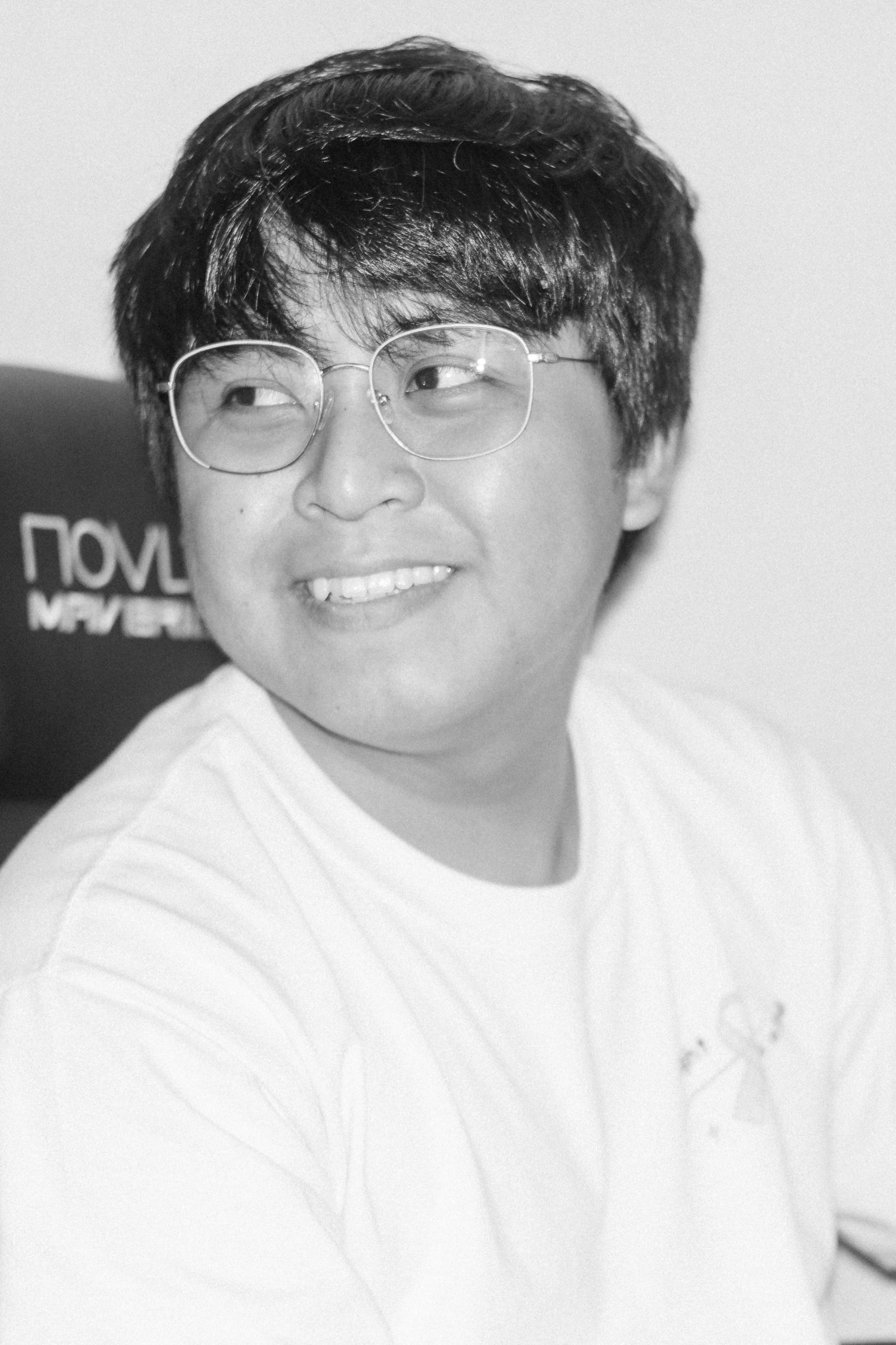 Drin Marl, a freelance Webflow and Astro developer based in the Philippines